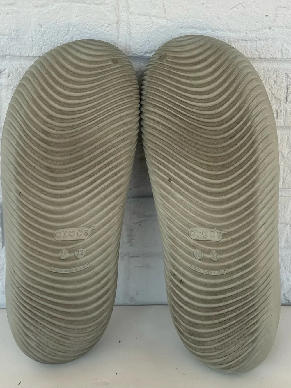 Crocs Mellow Recovery Clogs Men's 12